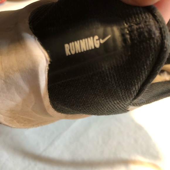 Nike Zoom Pegasus 37 Youth Size 2.5 - Picture 4 of 11